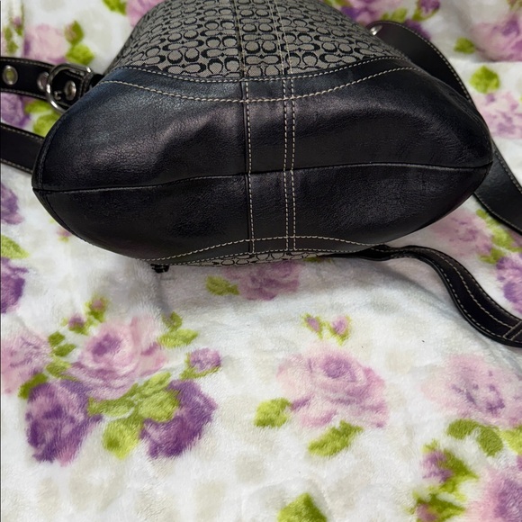 Coach Black Patterned Shoulder Crossbody Bag W/ Adjustable Strap - Picture 4 of 17